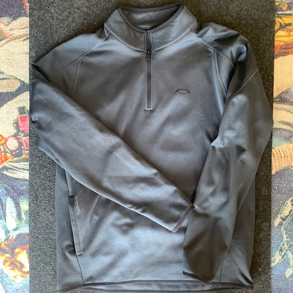Men’s Oakley Sweatshirt